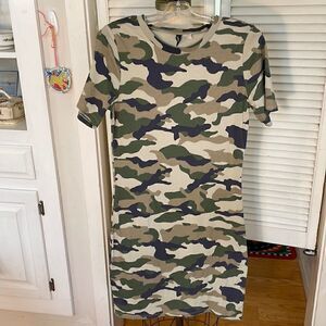 DIVIDED By H&M Dress 👗